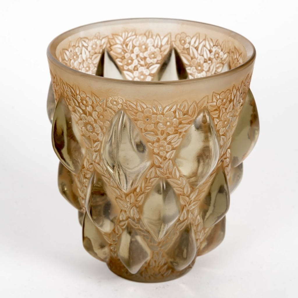 Vase « Rampillon » verre topaze patiné sépia de René LALIQUE 5