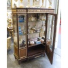 Une Vitrine de style Louis XVI, fin XIXème siècle 14