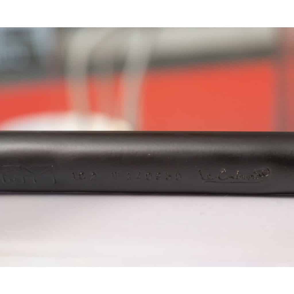 LE CORBUSIER ET PIERRE JEANNERET : Fauteuil « LC2 » cuir rouge 5 LE CORBUSIER ET PIERRE JEANNERET : Fauteuil « LC2 » cuir rouge 5