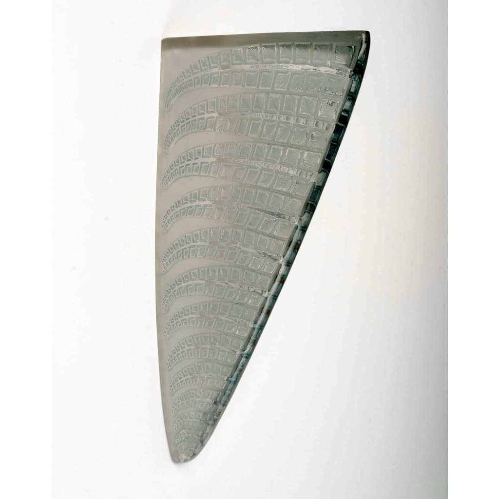 Paire d&rsquo;Appliques « Fougères » verre blanc patiné bleu de René LALIQUE 5