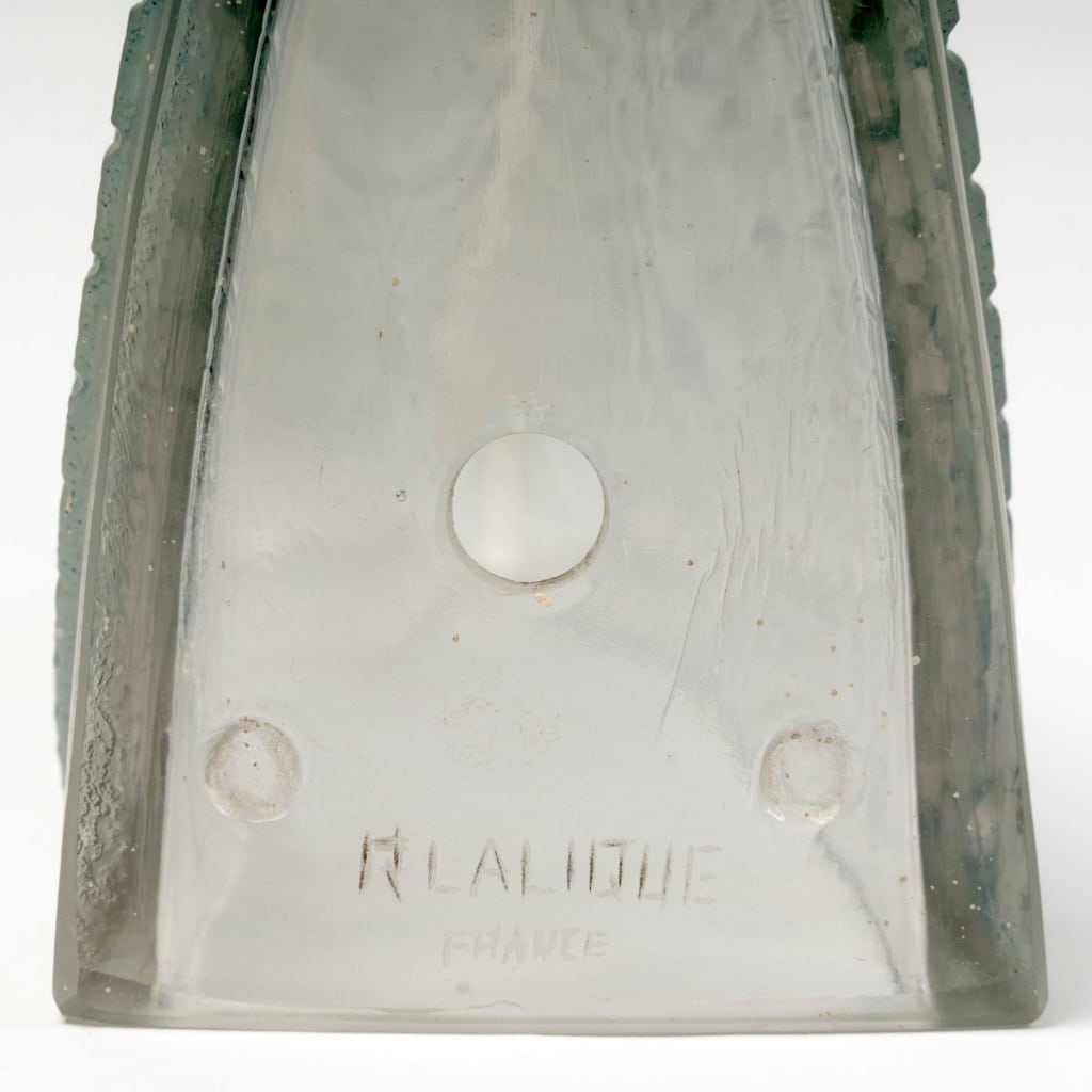 Paire d&rsquo;Appliques « Fougères » verre blanc patiné bleu de René LALIQUE 7