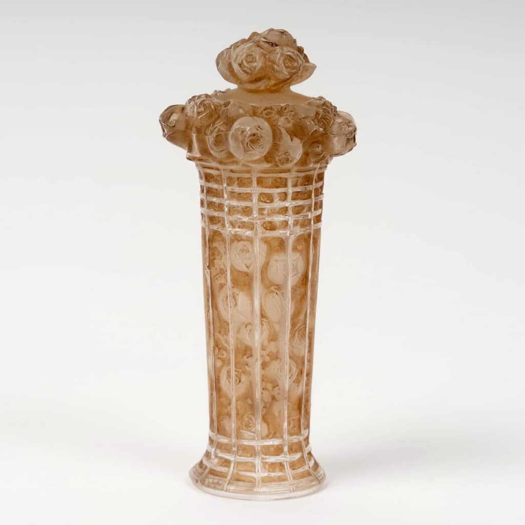 Flacon « Panier de Roses » verre blanc patiné sépia de René LALIQUE 3