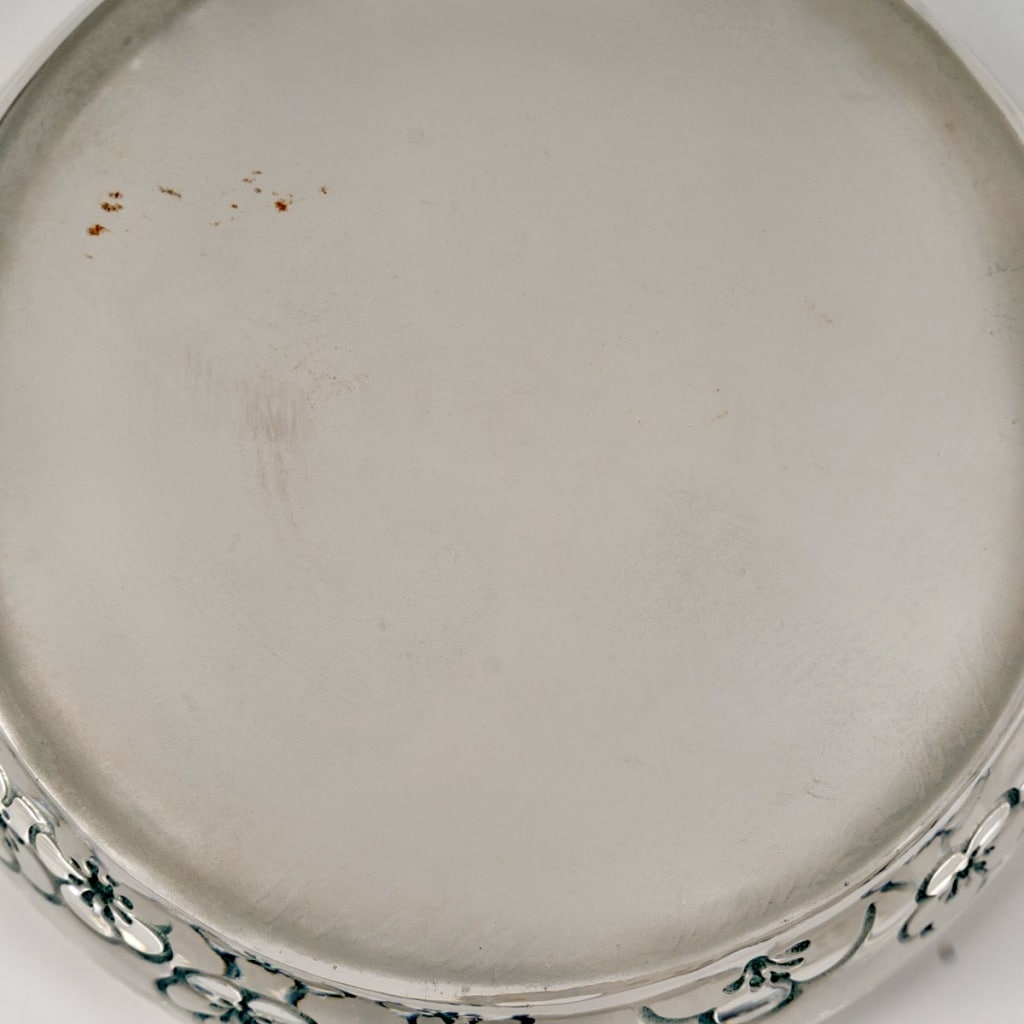 Boîte « Emiliane » verre blanc patiné bleu de René LALIQUE 6 Boîte « Emiliane » verre blanc patiné bleu de René LALIQUE 6