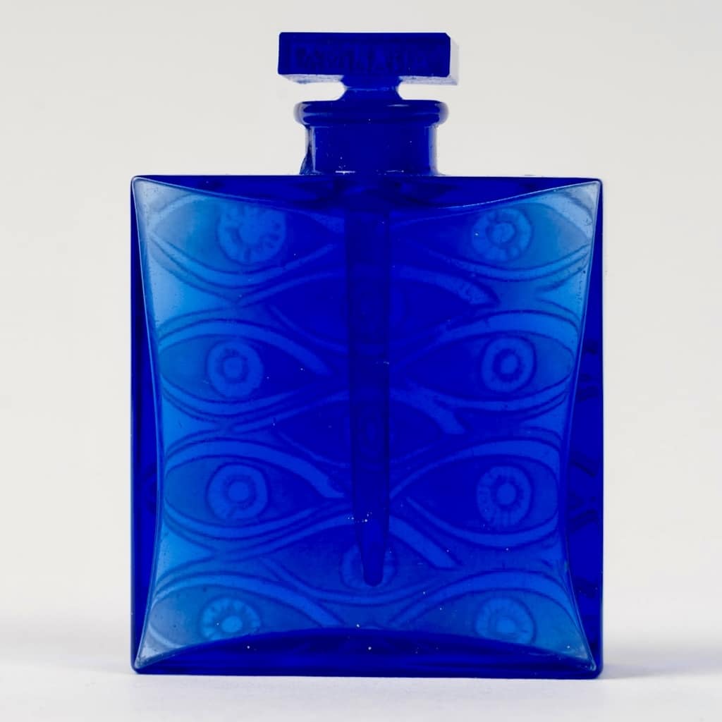 Flacon « Les Yeux Bleus » verre bleu cobalt patiné blanc de René LALIQUE pour Canarina 6