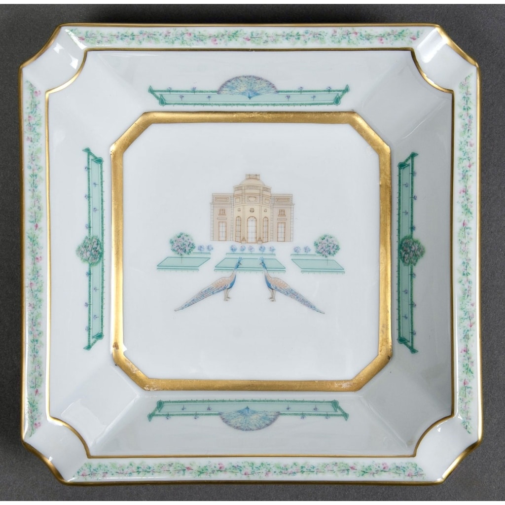 Service de Table « Bagatelle » porcelaine de BERNARDAUD – 39 pièces 10 Service de Table « Bagatelle » porcelaine de BERNARDAUD – 39 pièces 10