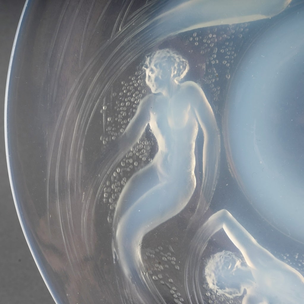 Suite de 6 Assiettes « Ondines » verre opalescent de René LALIQUE 7