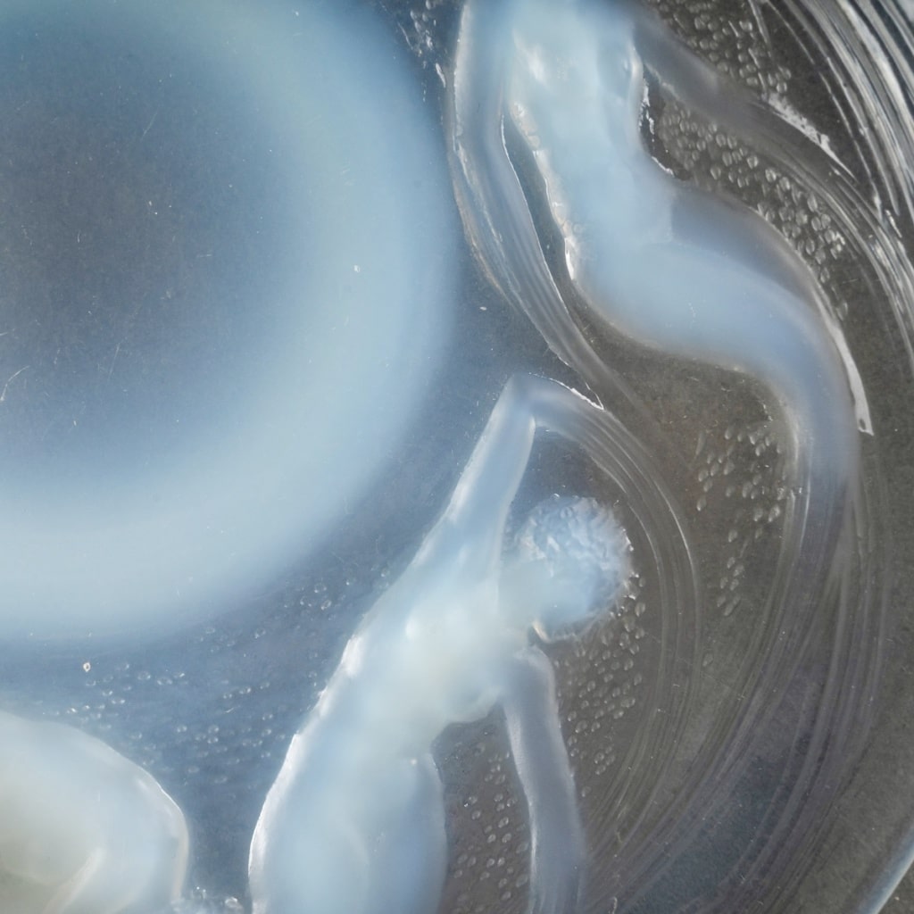 Suite de 6 Assiettes « Ondines » verre opalescent de René LALIQUE 9