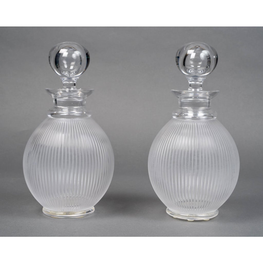 Paire de Carafes « Langeais » cristal blanc de LALIQUE FRANCE 2