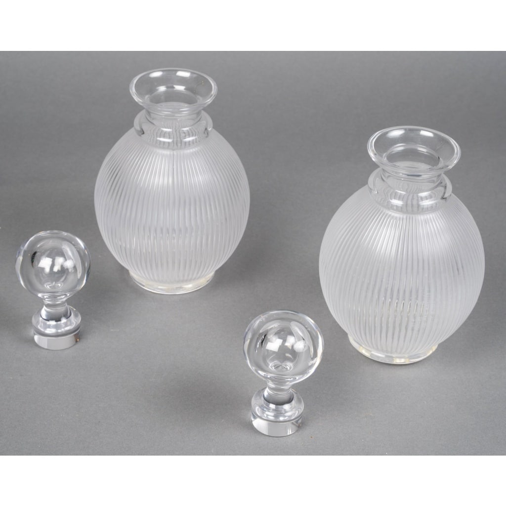 Paire de Carafes « Langeais » cristal blanc de LALIQUE FRANCE 3