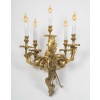 Paire de grandes appliques à cinq lumières de style Louis XV en bronze doré, vers 1890-1900 17 Paire de grandes appliques à cinq lumières de style Louis XV en bronze doré, vers 1890-1900 17