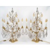 Paire de grandes girandoles de style Louis XV en bronze doré et décor de cristal attribué à Baccarat 11 Paire de grandes girandoles de style Louis XV en bronze doré et décor de cristal attribué à Baccarat 11