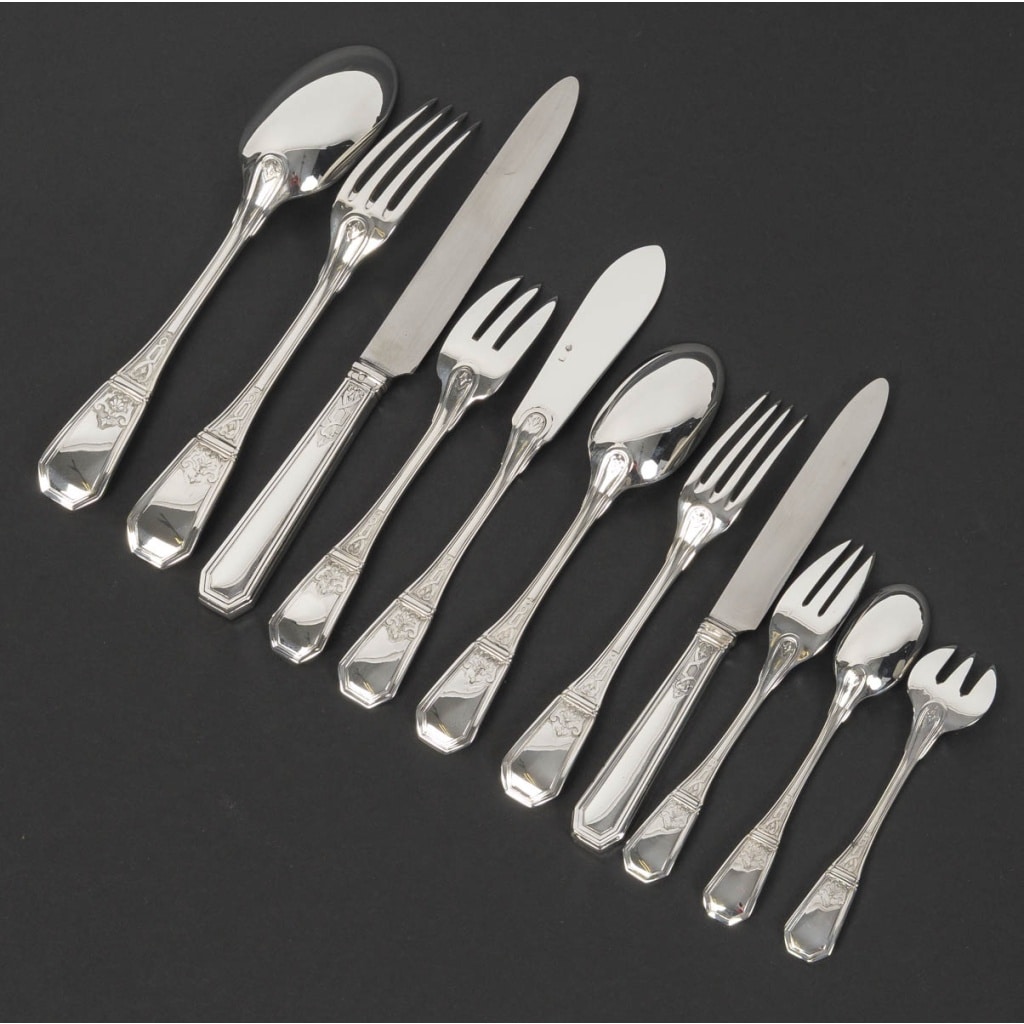 JEAN TETARD – C. CHRISTOFLE MENAGERE 144 PIECES  » AUBUSSON  » ARGENT MASSIF Epoque 1930 9