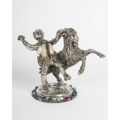 Nuremberg, Bacchus et un bouc, sujet en argent, XIXème siècle Nuremberg, Bacchus et un bouc, sujet en argent, XIXème siècle