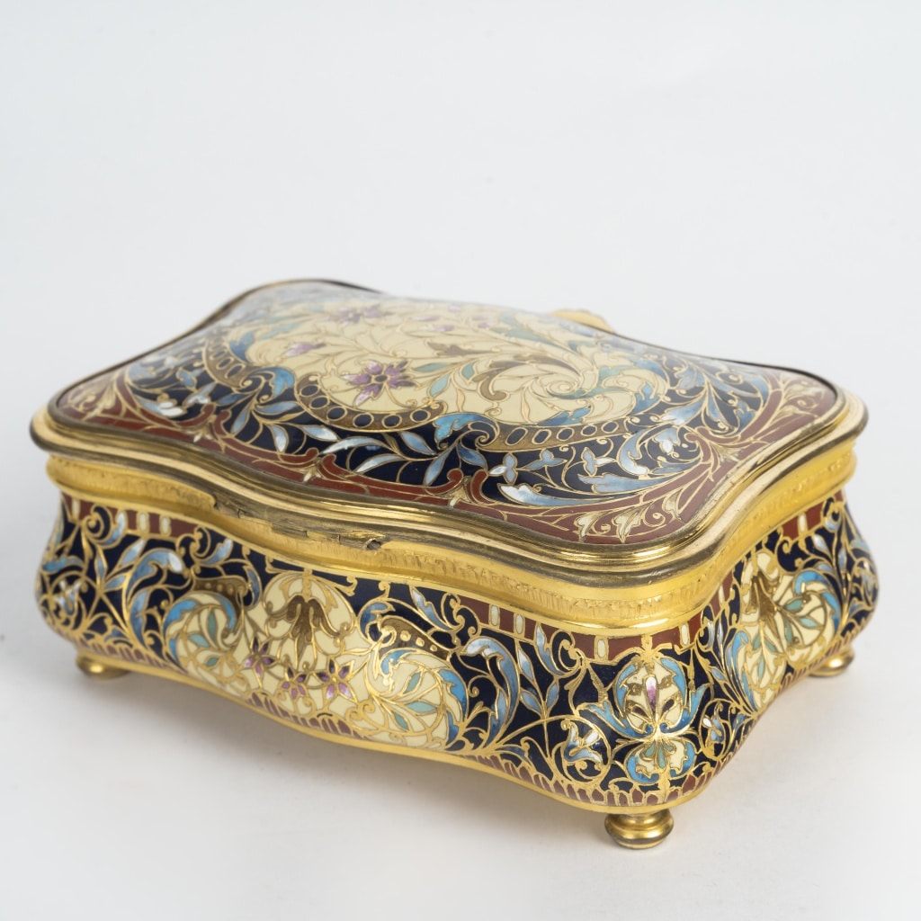 BARBEDIENNE (d’après), boite à bijoux, époque fin XIXème siècle 3 BARBEDIENNE (d’après), boite à bijoux, époque fin XIXème siècle 3