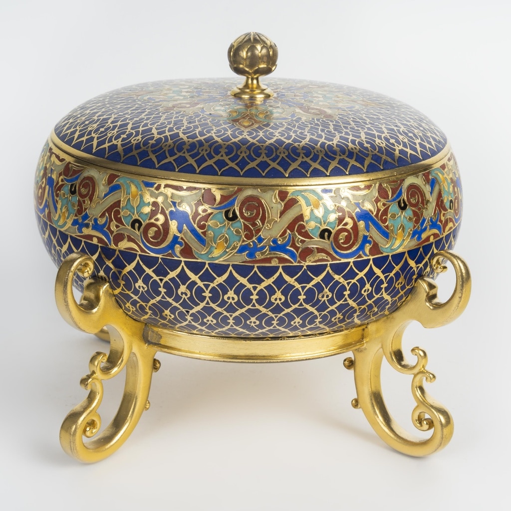 BARBEDIENNE, Coupe en émaux cloisonnées, fin du XIXème siècle 3