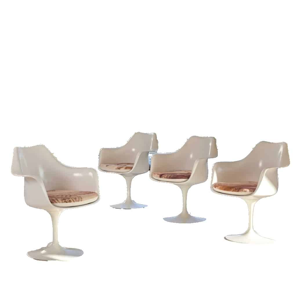 Eero Saarinen (1910–1961) & Knoll – Lot de 4 fauteuils Tulip 13