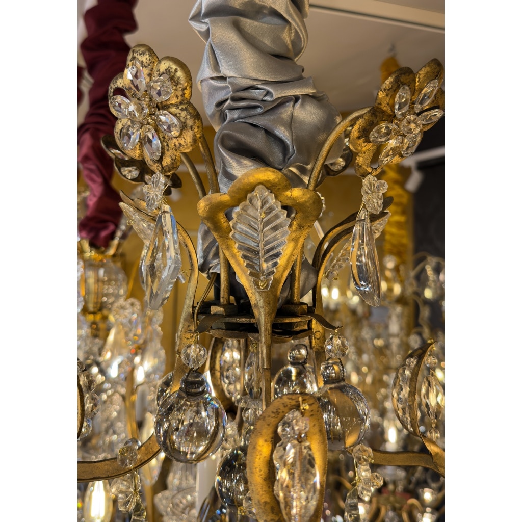 Petit Lustre en Fer à Patine Dorée et Cristal Taillé par Maison Baguès, vers 1920 3