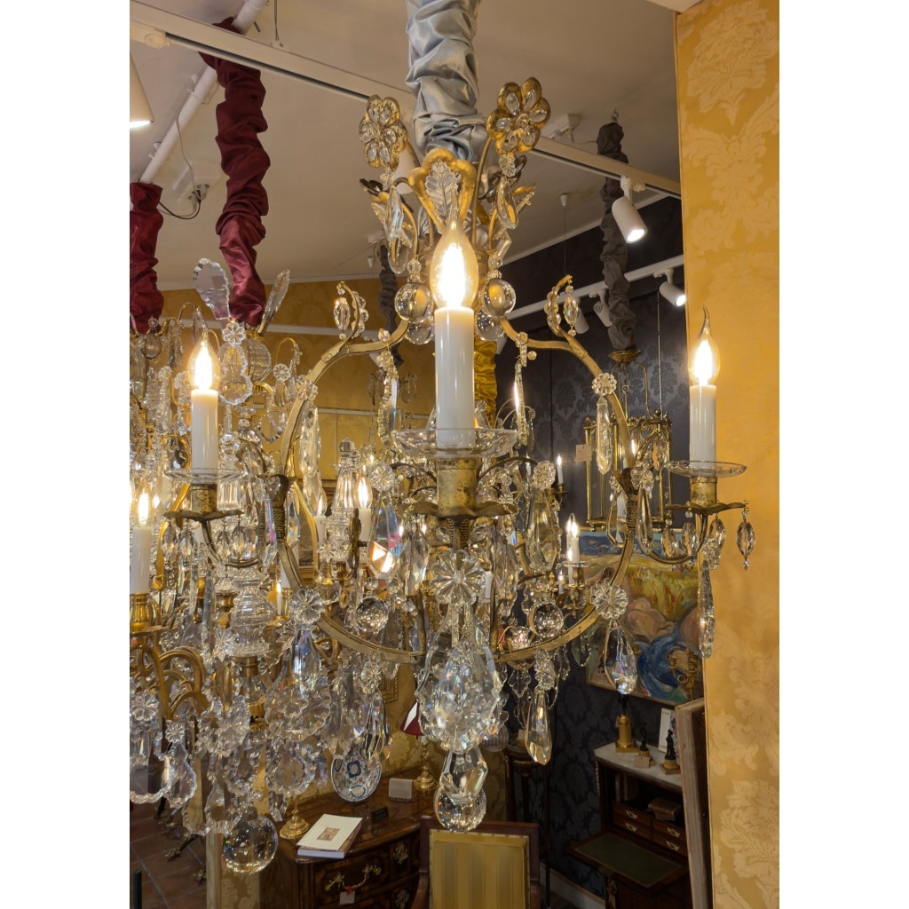 Petit Lustre en Fer à Patine Dorée et Cristal Taillé par Maison Baguès, vers 1920