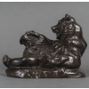 Sculpture – Ours Couché , Antoine-Louis Barye (1795-1875) – Bronze 8