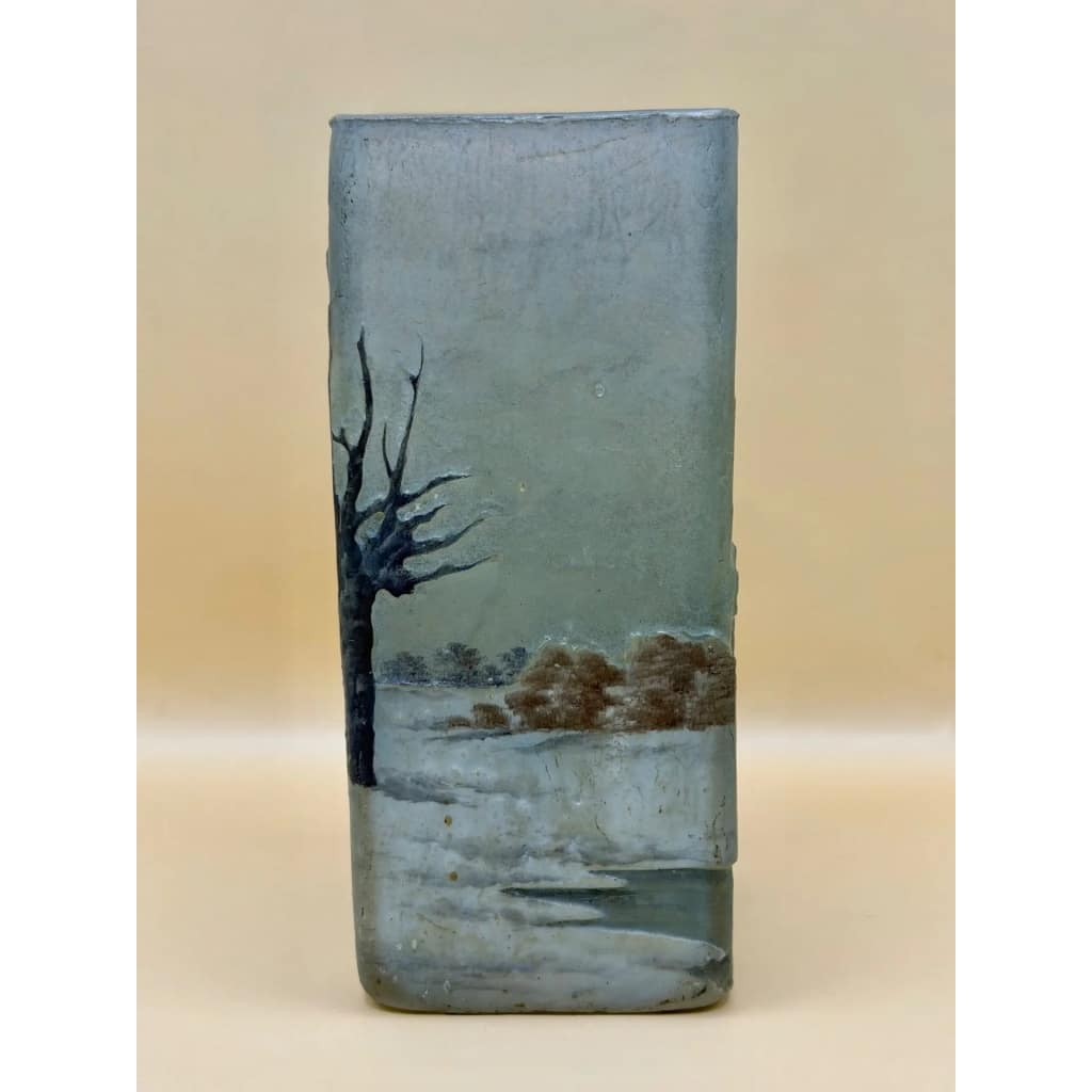 DAUM NANCY Vase section quadrangulaire « Paysage de neige » 5