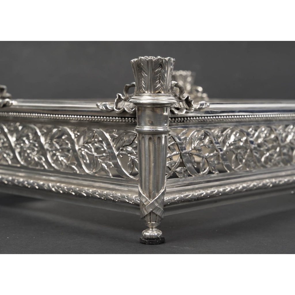 A. AUCOC – Jardinière en argent massif Epoque NAPOLEON III 5