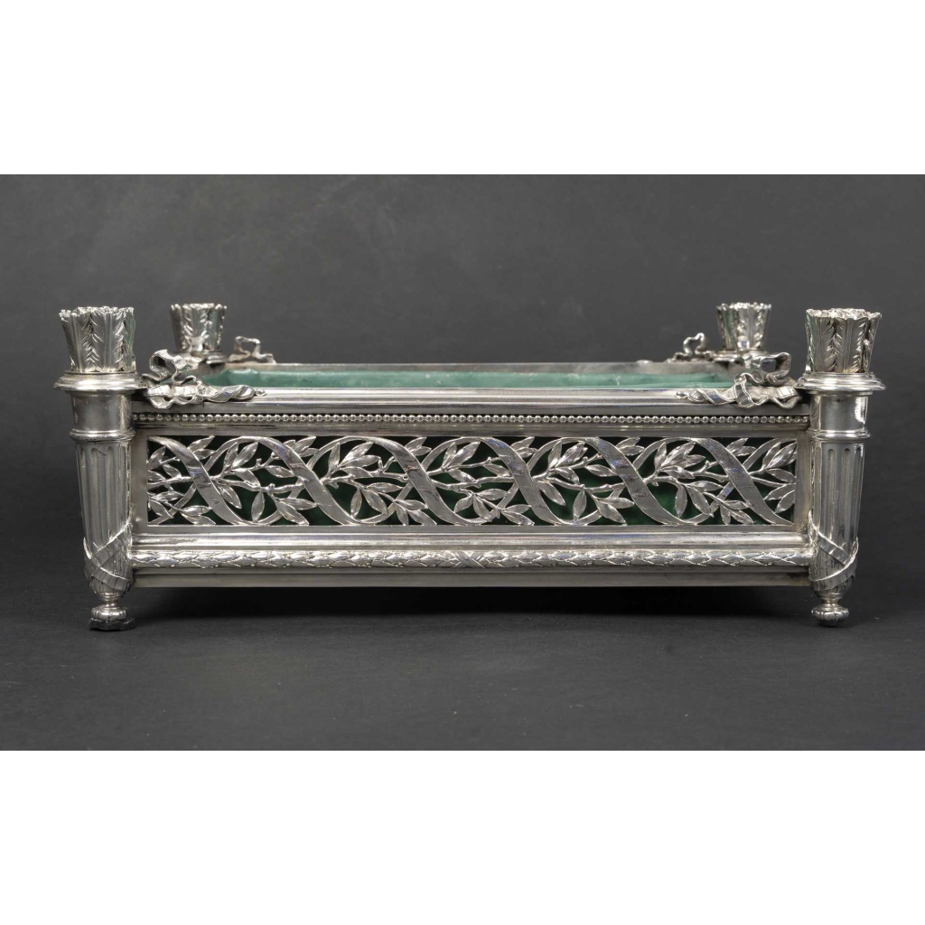 A. AUCOC – Jardinière en argent massif Epoque NAPOLEON III 18