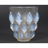René LALIQUE – Vase opalescent RAMPILLON dit CABOCHONS et FLEURETTES 1927 14