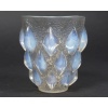 René LALIQUE – Vase opalescent RAMPILLON dit CABOCHONS et FLEURETTES 1927 15
