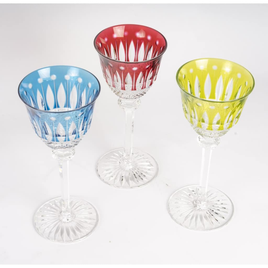 Saint-Louis, Six verres à vin en cristal 4