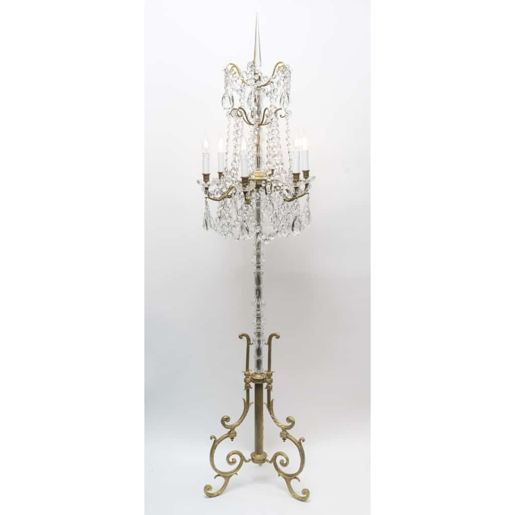 Grand Lampadaire de Style Louis XV – Bronze & Cristal