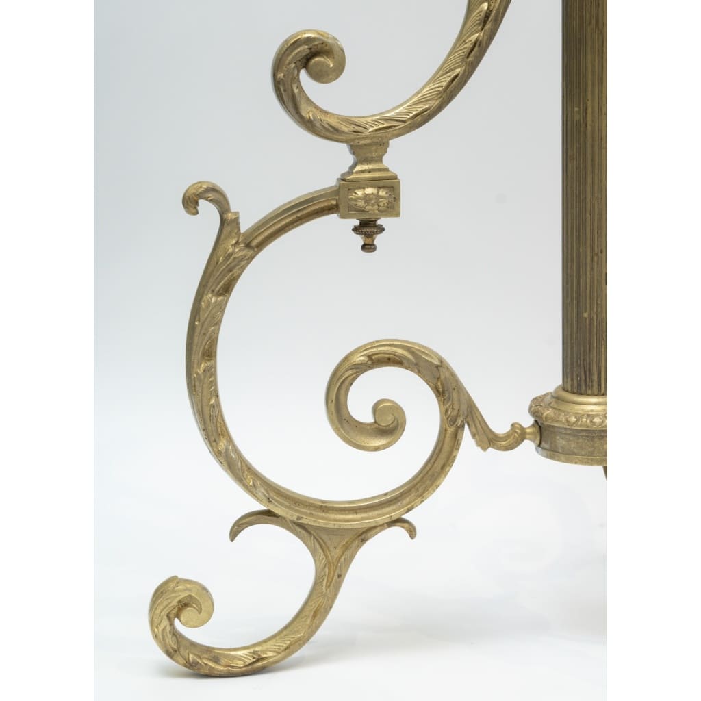 Grand Lampadaire de Style Louis XV – Bronze & Cristal 9 Grand Lampadaire de Style Louis XV – Bronze & Cristal 9