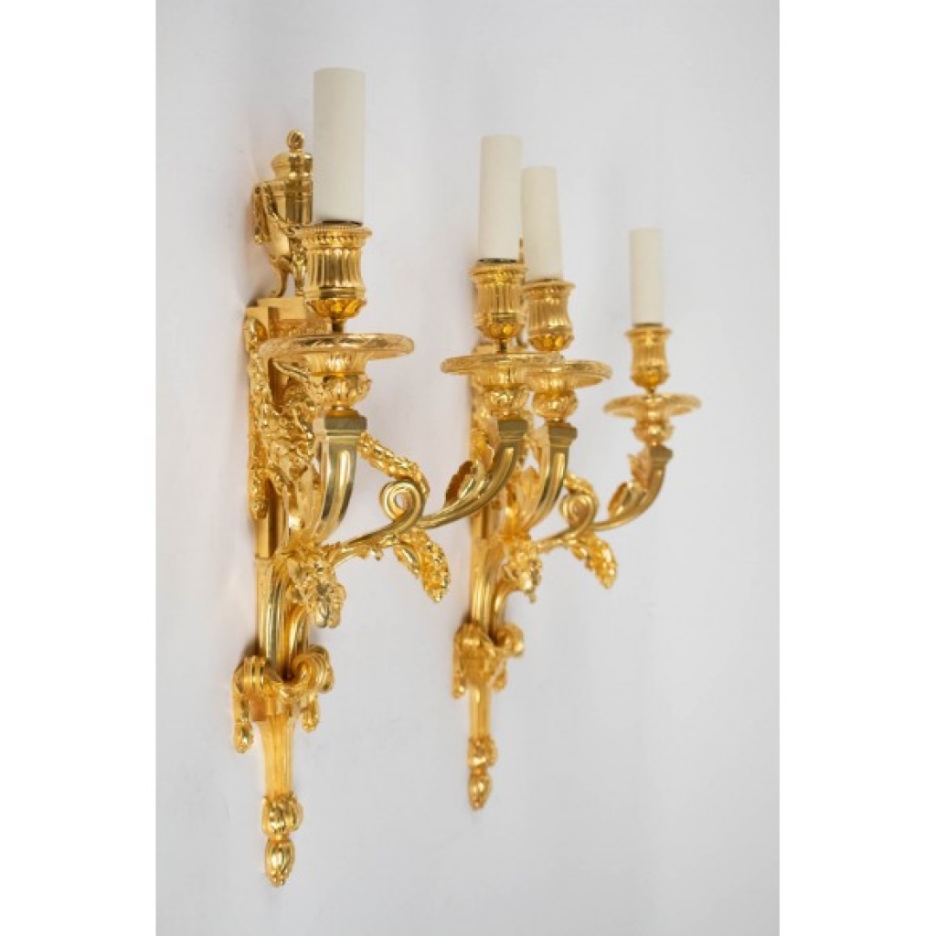 Paire d&rsquo;appliques de style Louis XVI. XIXème siècle. 6